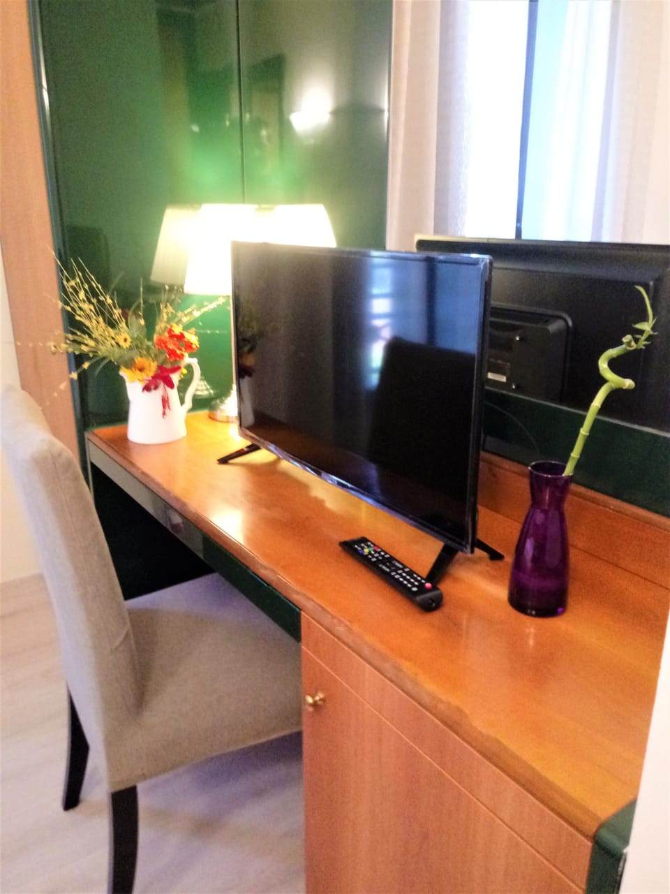 Room amenity
