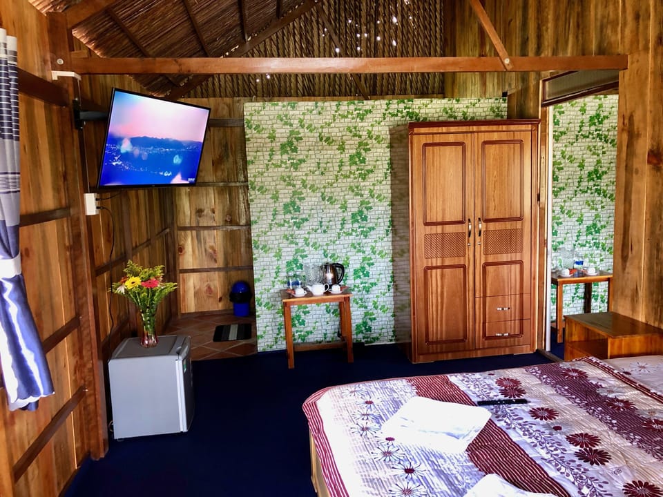 Family Bungalow | Premium bedding, memory foam beds, minibar, blackout drapes