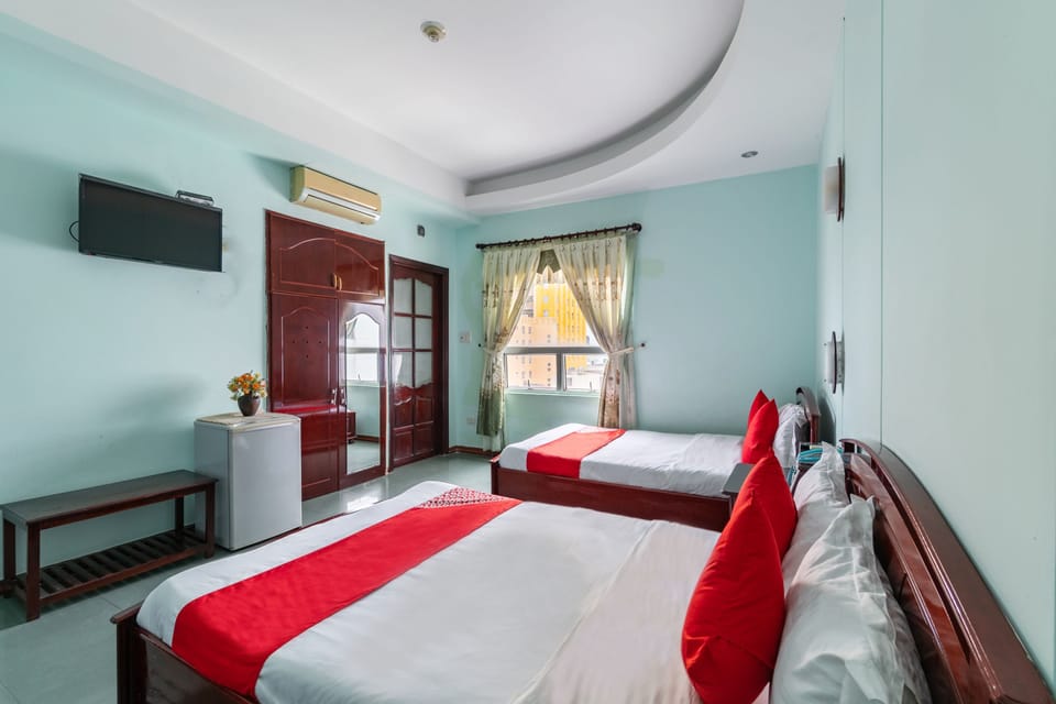 Superior Quadruple Room | Minibar, desk, WiFi (free)