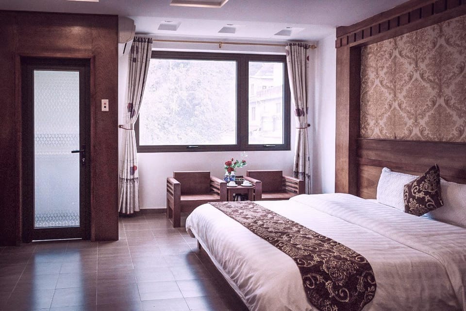 Superior King Room | 1 bedroom, hypo-allergenic bedding, minibar, desk