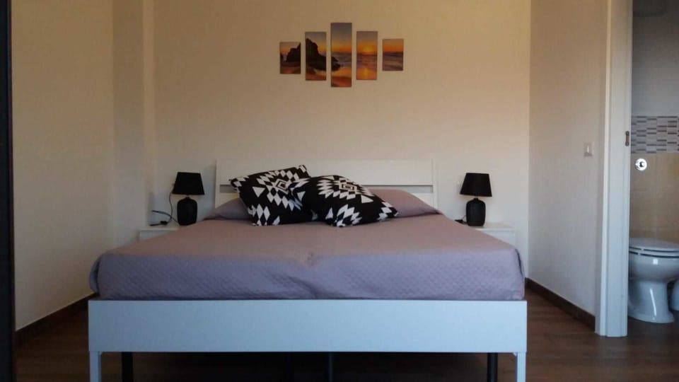 Desk, rollaway beds, free WiFi, bed sheets