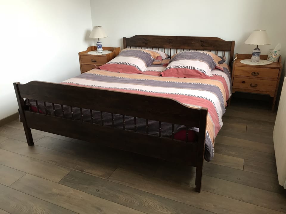 Double Room (Chevre Feuille) | Iron/ironing board (on request), WiFi (free), individually decorated