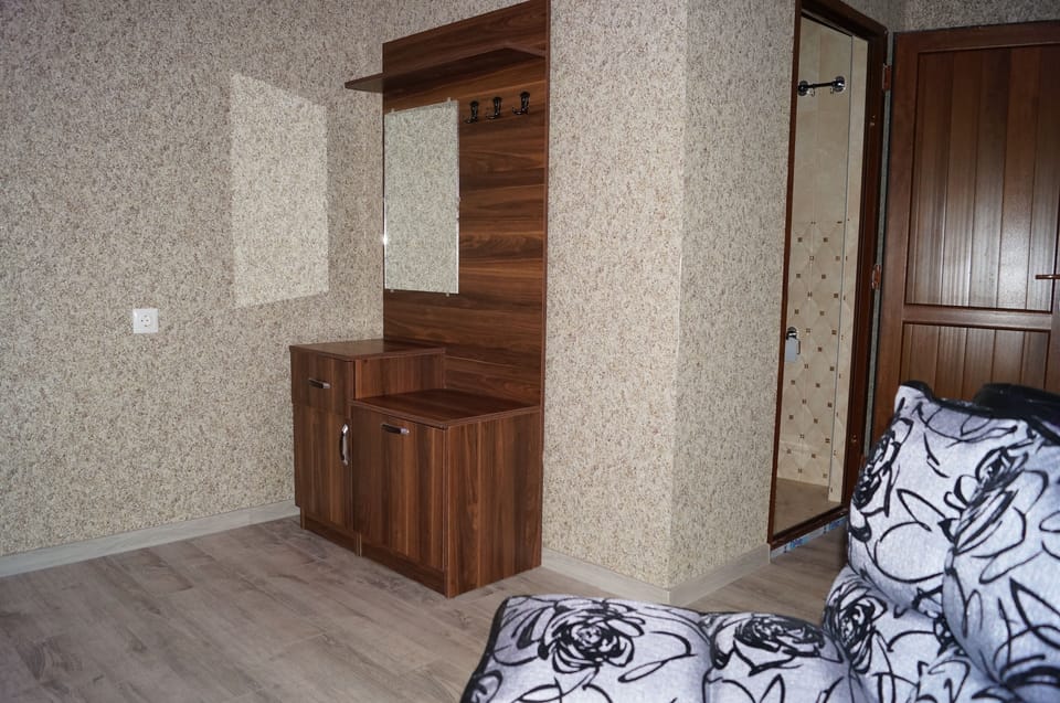 Family Triple Room | Iron/ironing board, free WiFi, bed sheets