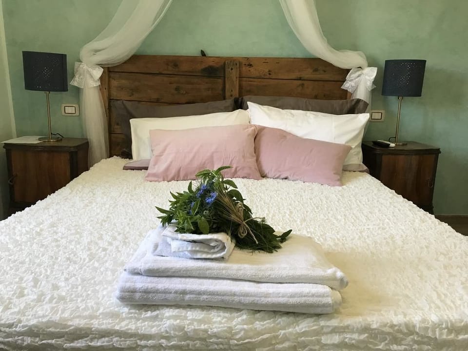 Deluxe Room (Carlo) | Free WiFi