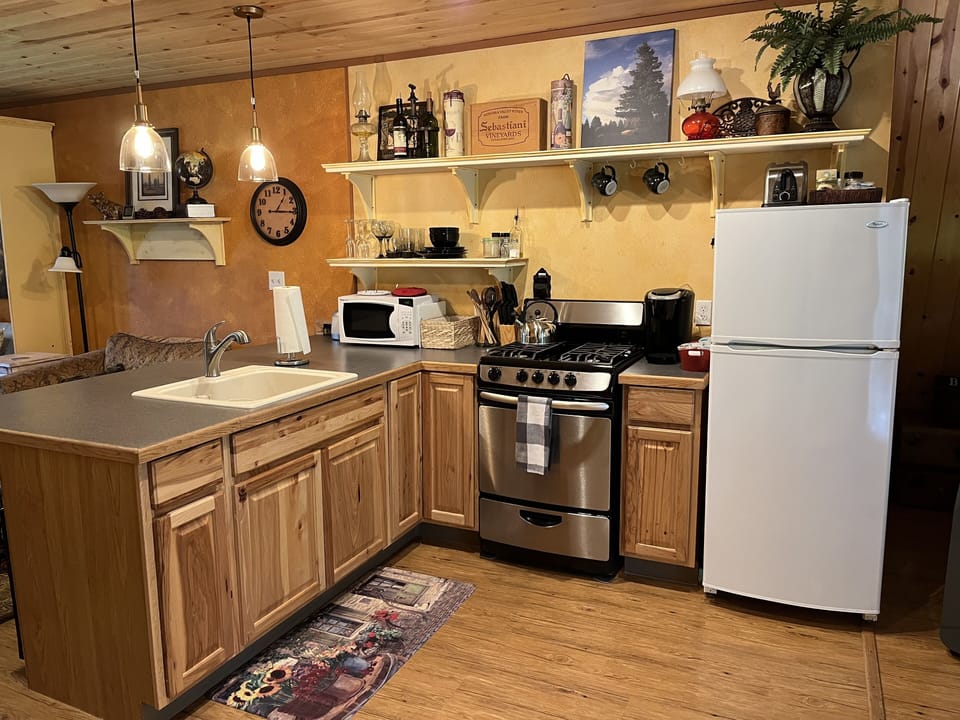 Fully equipped kitchen 