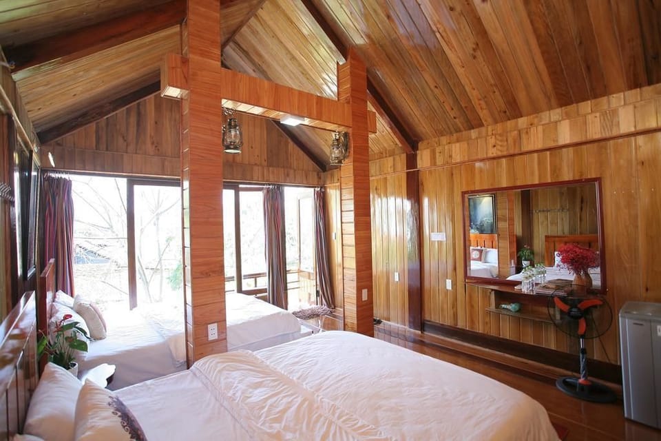 Family Room | 1 bedroom, minibar, individually decorated, individually furnished