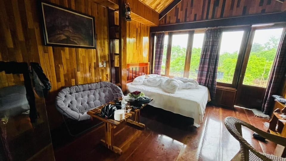 1 bedroom, minibar, individually decorated, individually furnished