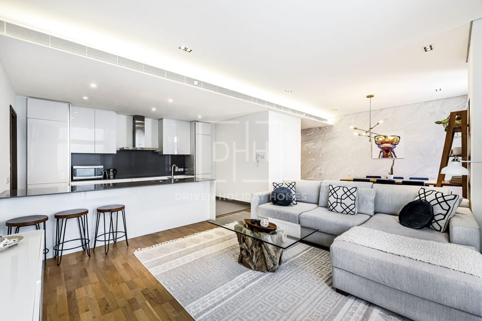 Family Apartment, 2 Bedrooms, Balcony, City View | Living area | Flat-screen TV
