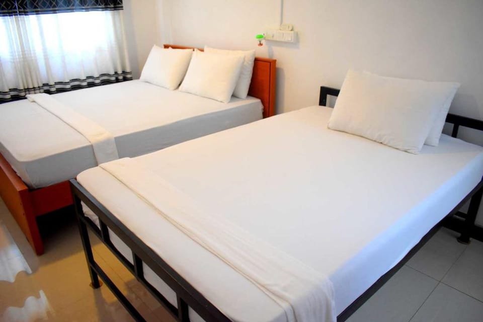 Family Room | Free WiFi