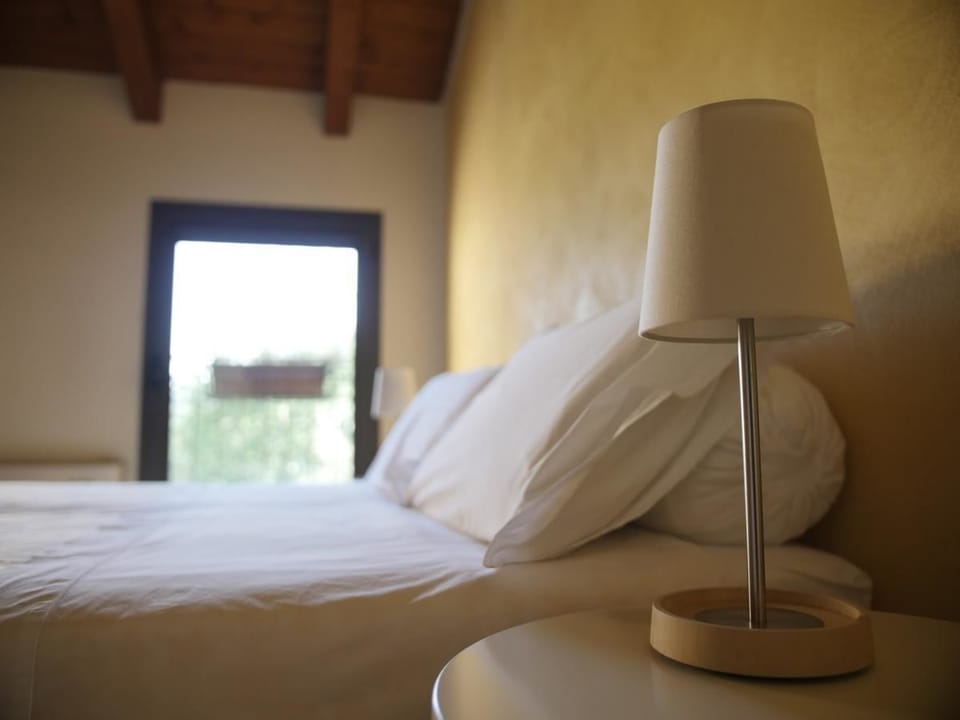 Double or Twin Room, Garden View | Premium bedding, individually decorated, individually furnished