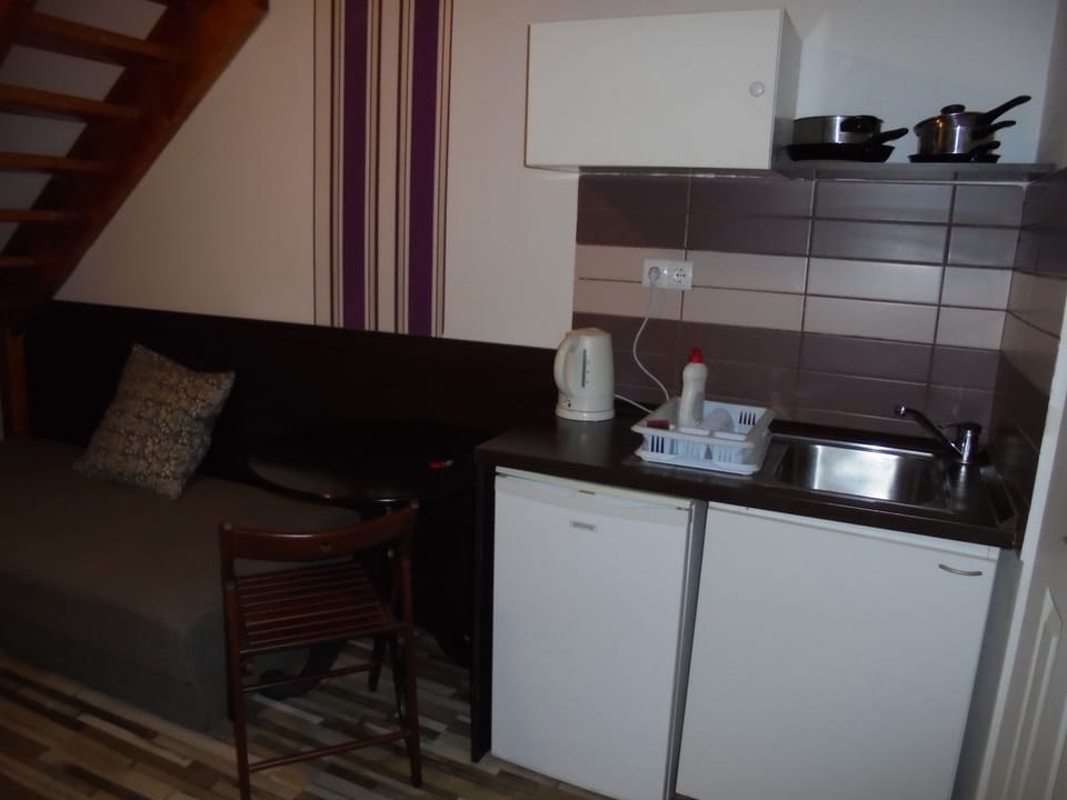 Private kitchenette