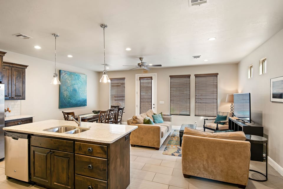 Townhome, 3 Bedrooms | Living area | 36-inch Smart TV with cable channels, TV, streaming services