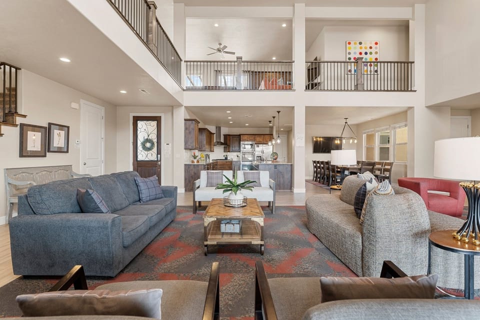 House, Multiple Bedrooms | Living area | 50-inch flat-screen TV with cable channels, Smart TV