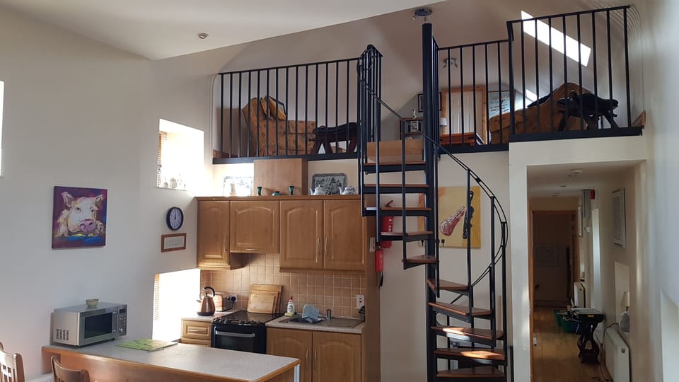 Apartment | Private kitchen | Fridge, microwave, oven, stovetop