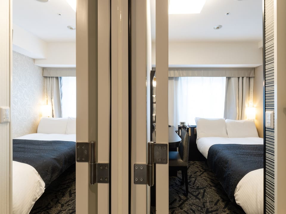 Connecting Room [Semi-double + Semi-double], Non Smoking | Premium bedding, down comforters, desk, blackout drapes
