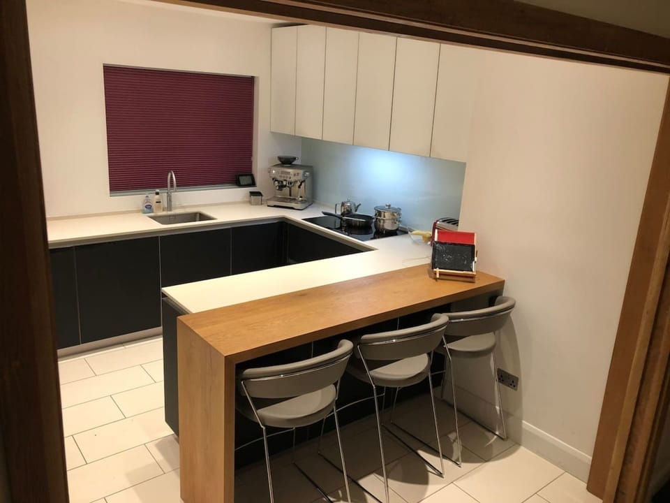 House | Private kitchen | Coffee/tea maker, fridge, microwave, oven