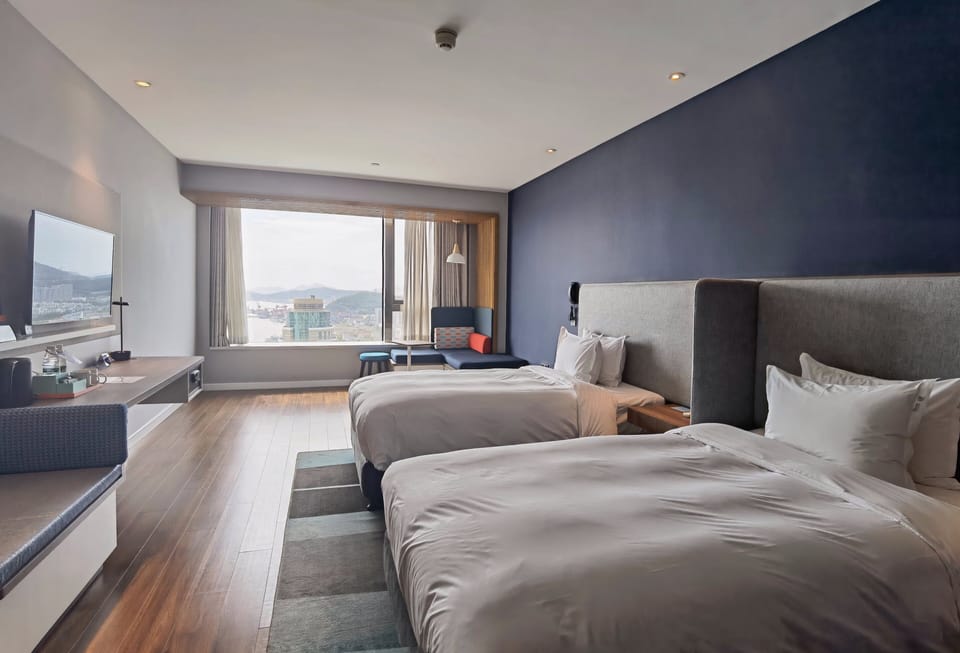 Standard Room, 2 Twin Beds, Ocean View | Bed sheets