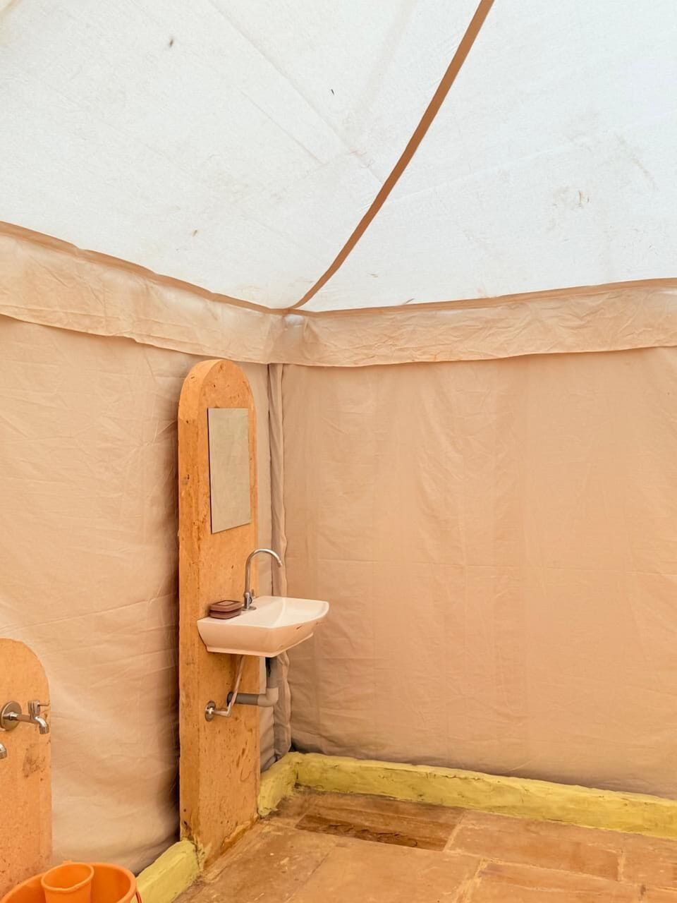 Luxury Tent | 1 bedroom, soundproofing, rollaway beds, free WiFi