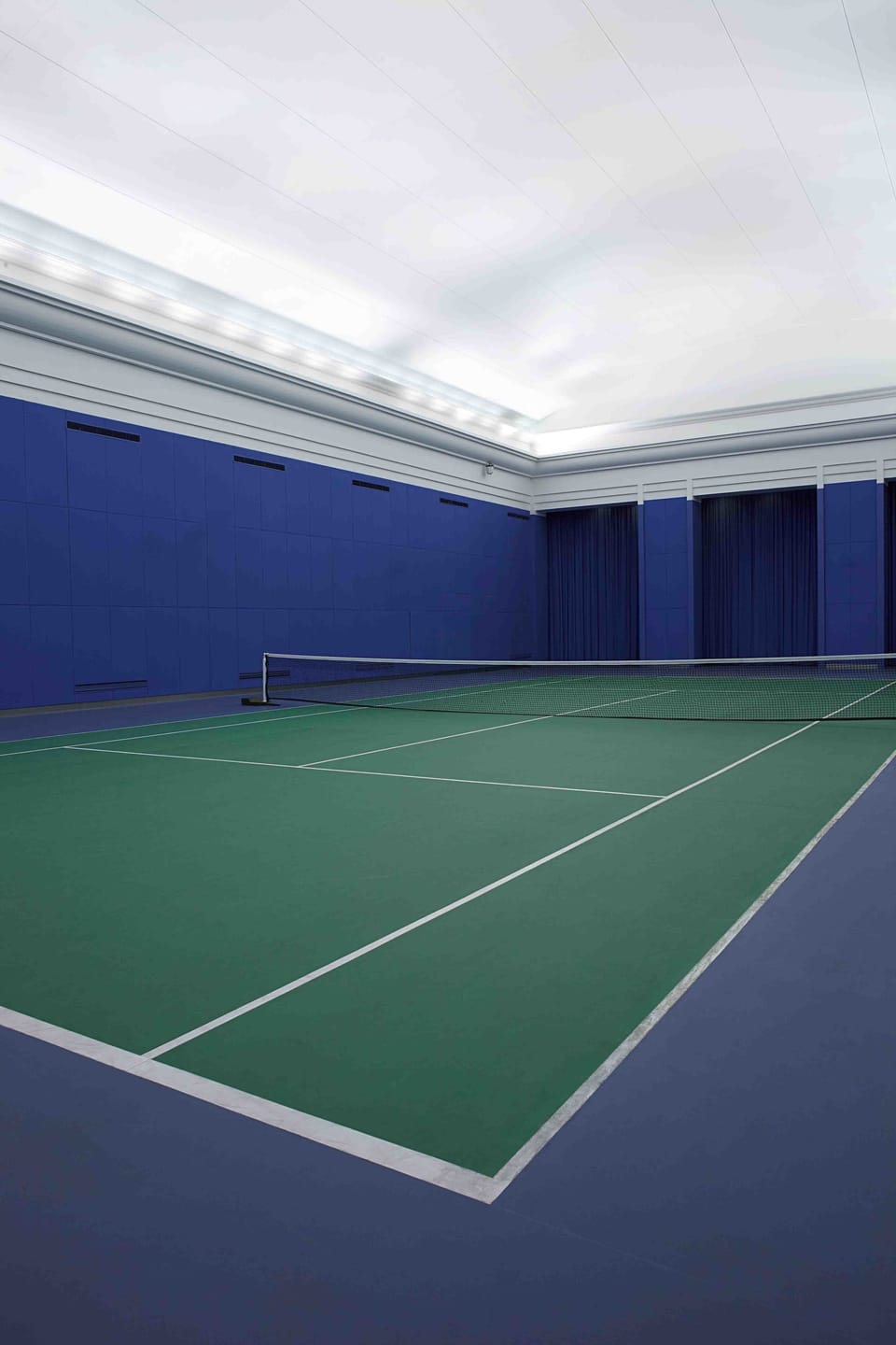 Tennis court