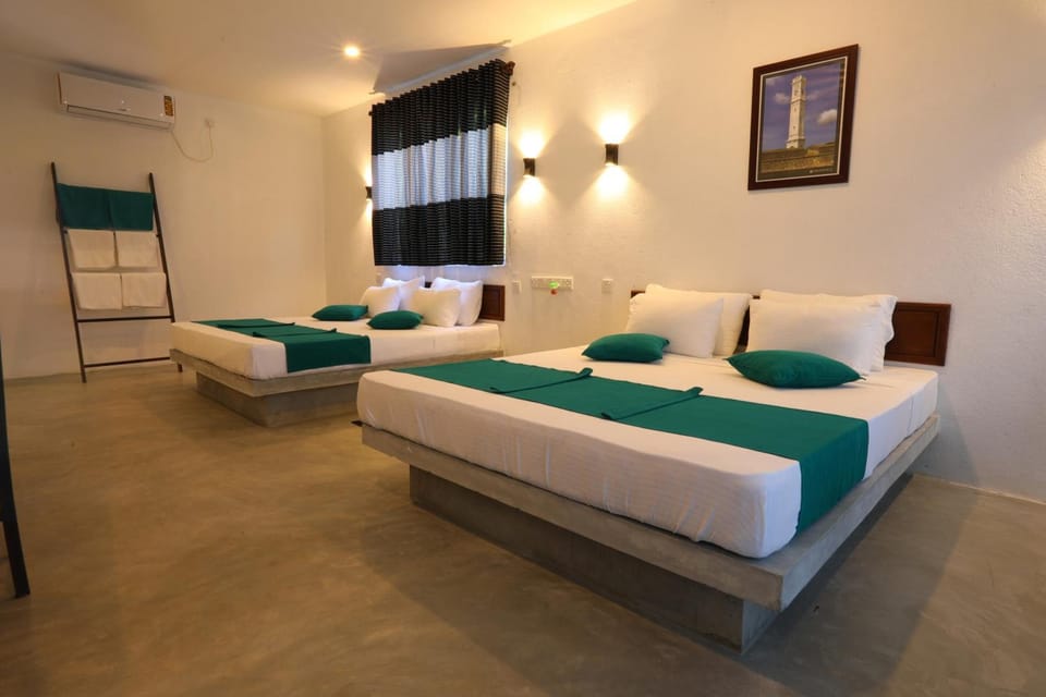 1 bedroom, iron/ironing board, rollaway beds (surcharge), WiFi (free)