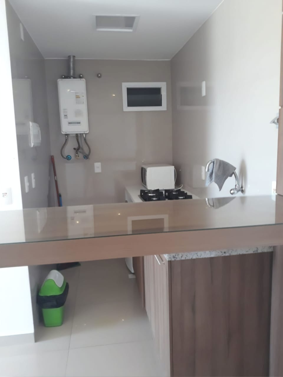 Fridge, stovetop, cookware/dishes/utensils, dining tables