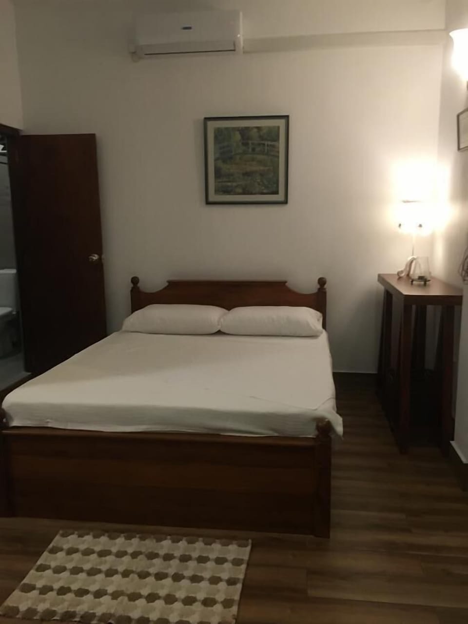 Deluxe Room | Individually furnished