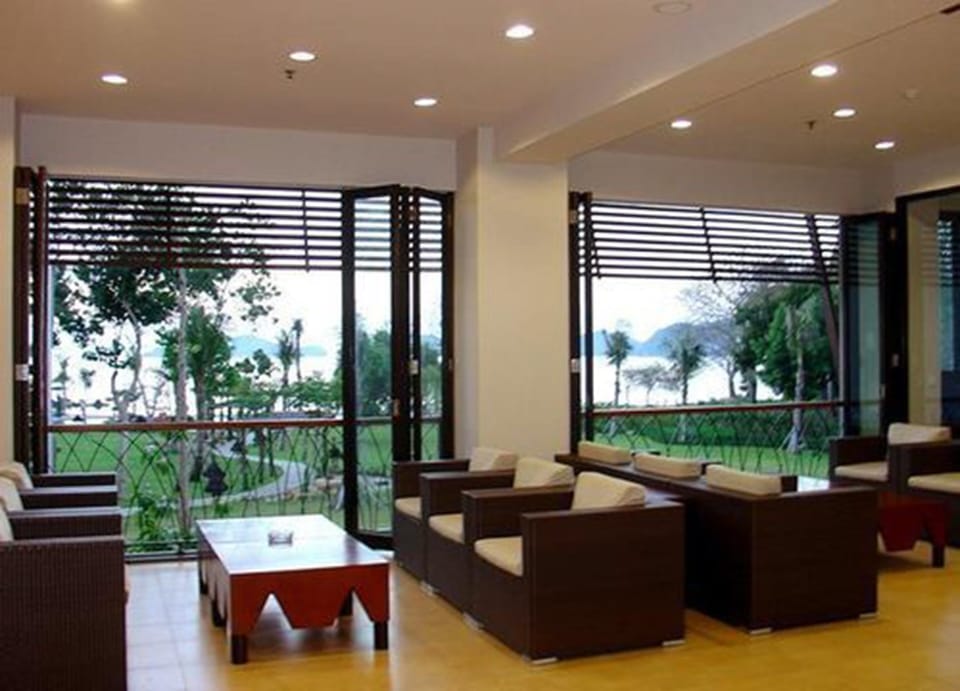 Lobby sitting area