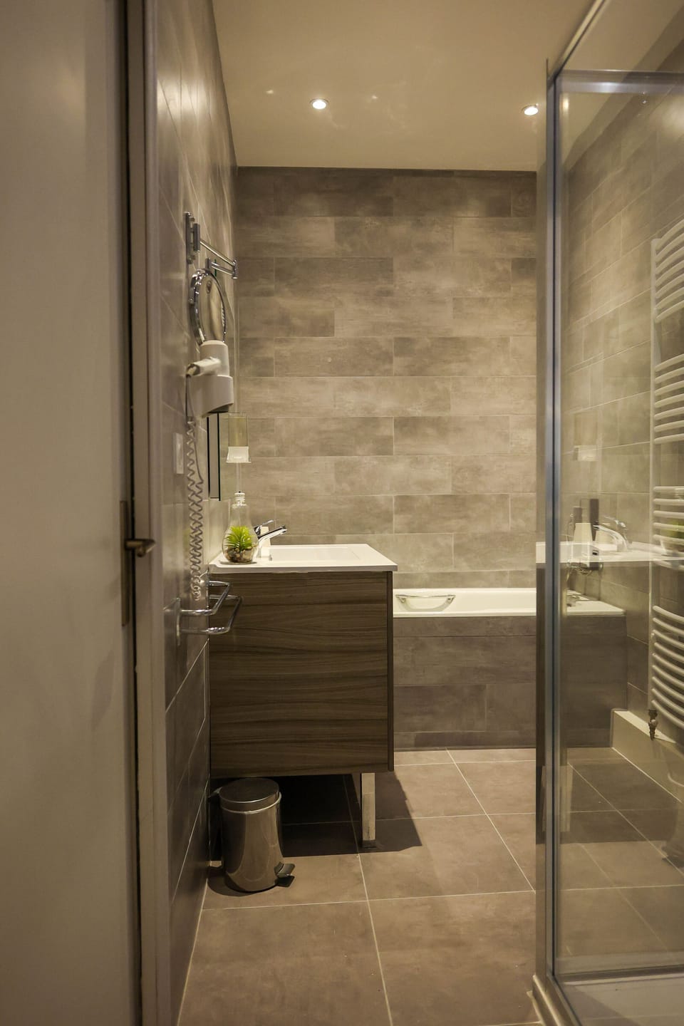 Quadruple Room | Bathroom | Hair dryer, towels, soap, toilet paper