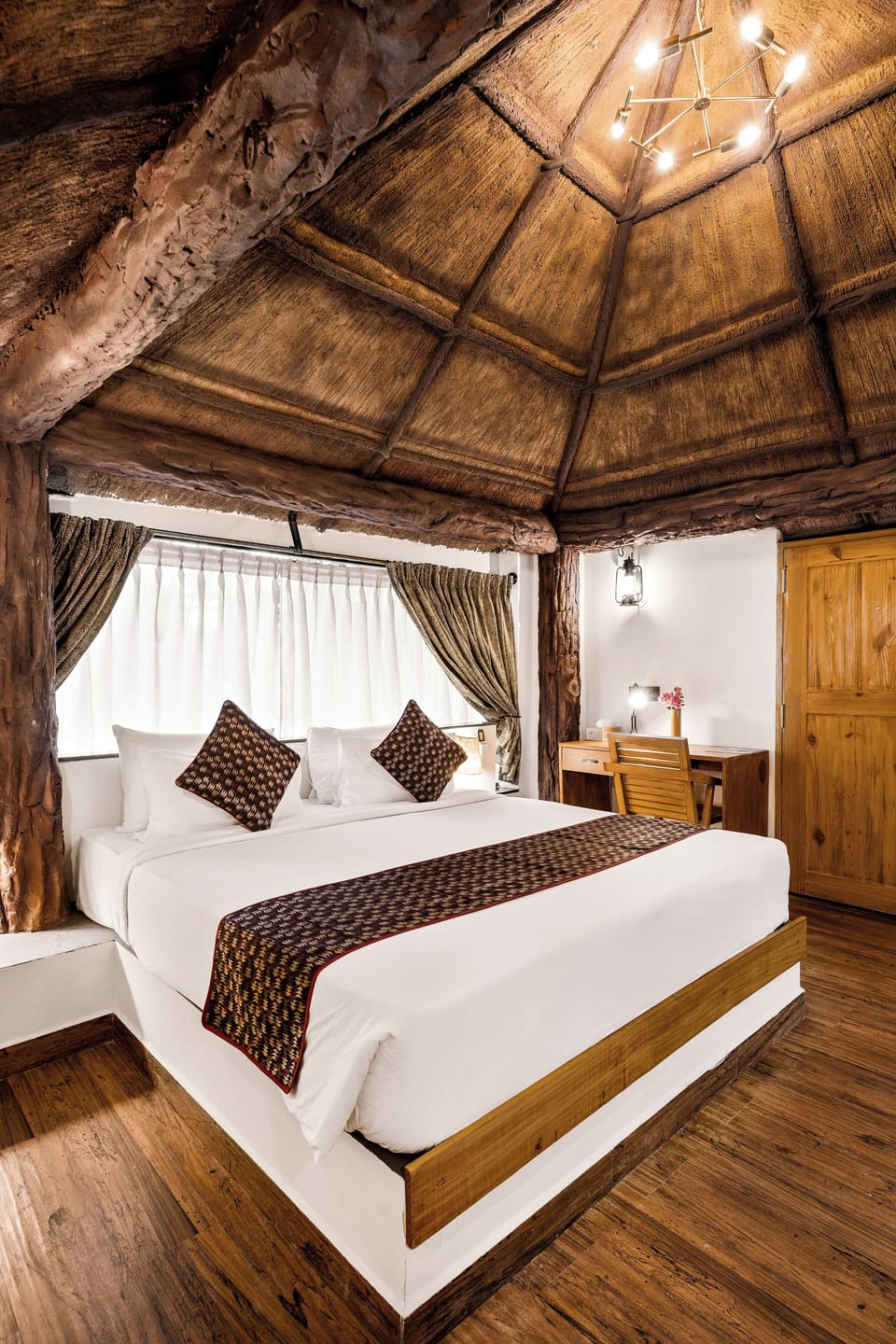 Romantic Villa | 1 bedroom, minibar, in-room safe, individually decorated