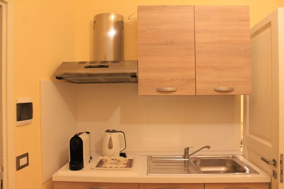 Deluxe Room | Bathroom sink