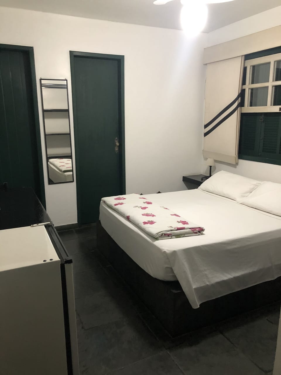 Double Room | Minibar, desk, free WiFi, bed sheets