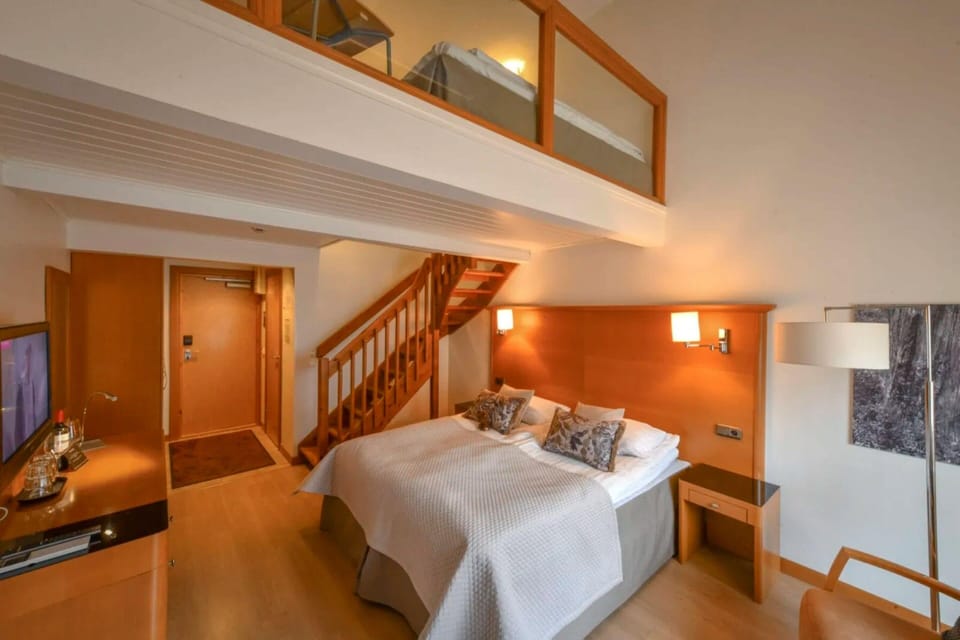 Quadruple Room | Egyptian cotton sheets, premium bedding, minibar, in-room safe