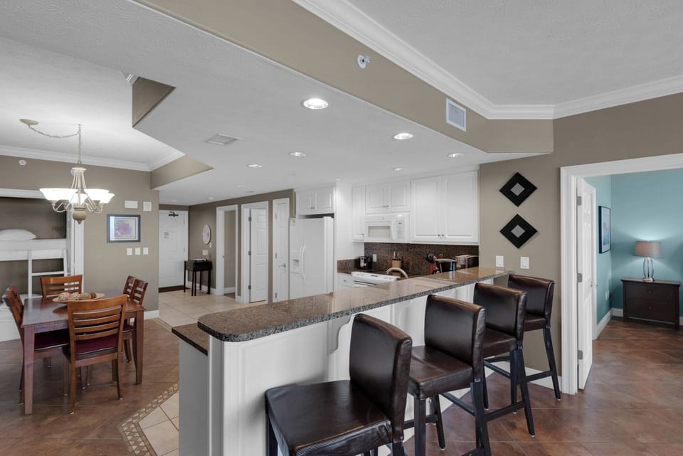 Condo, Multiple Beds, Pool Access | Interior