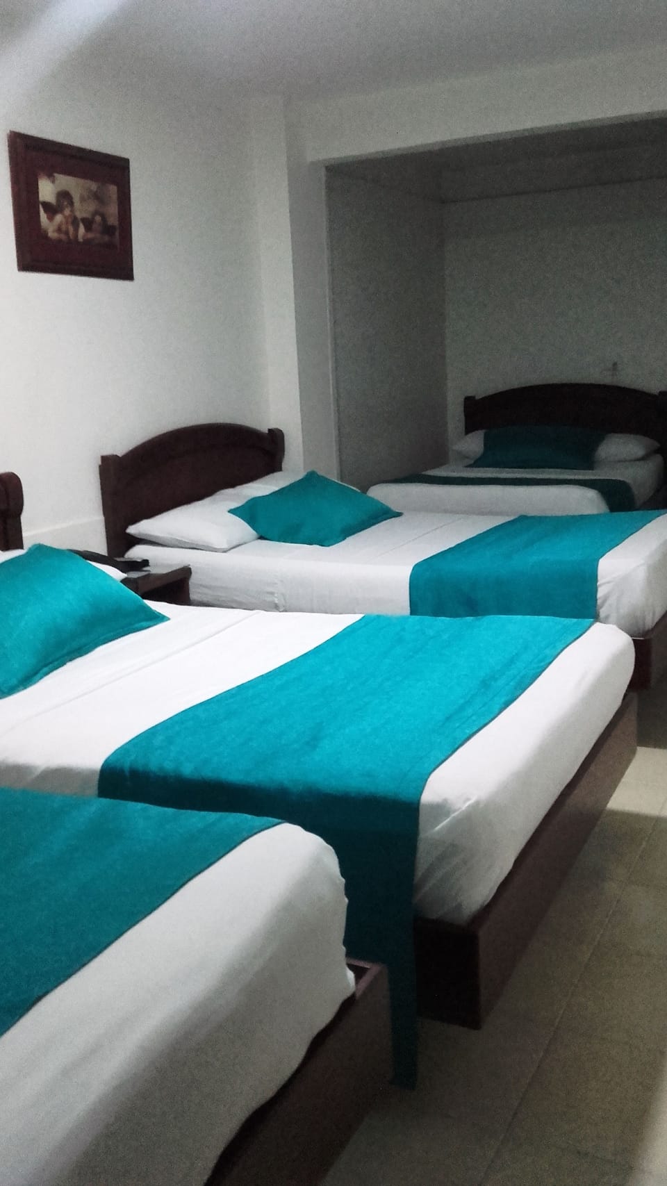Quadruple Room | Hypo-allergenic bedding available, minibar, desk, WiFi (free)