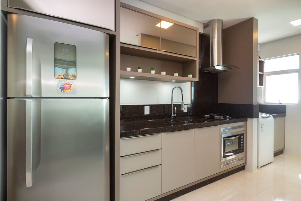 Apartment, 3 Bedrooms | Private kitchen | Fridge, microwave, oven, stovetop