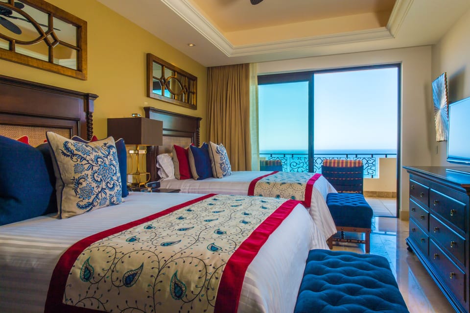 Frette Italian sheets, premium bedding, down comforters, pillowtop beds