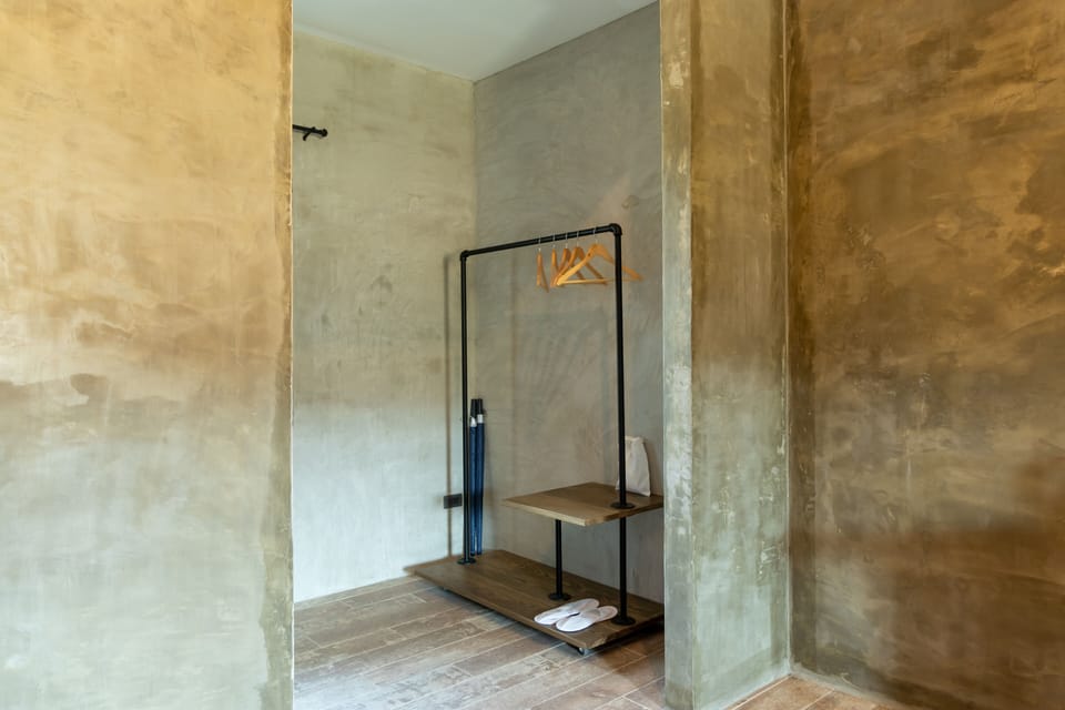 Deluxe Double Room | Minibar, desk, soundproofing, free WiFi