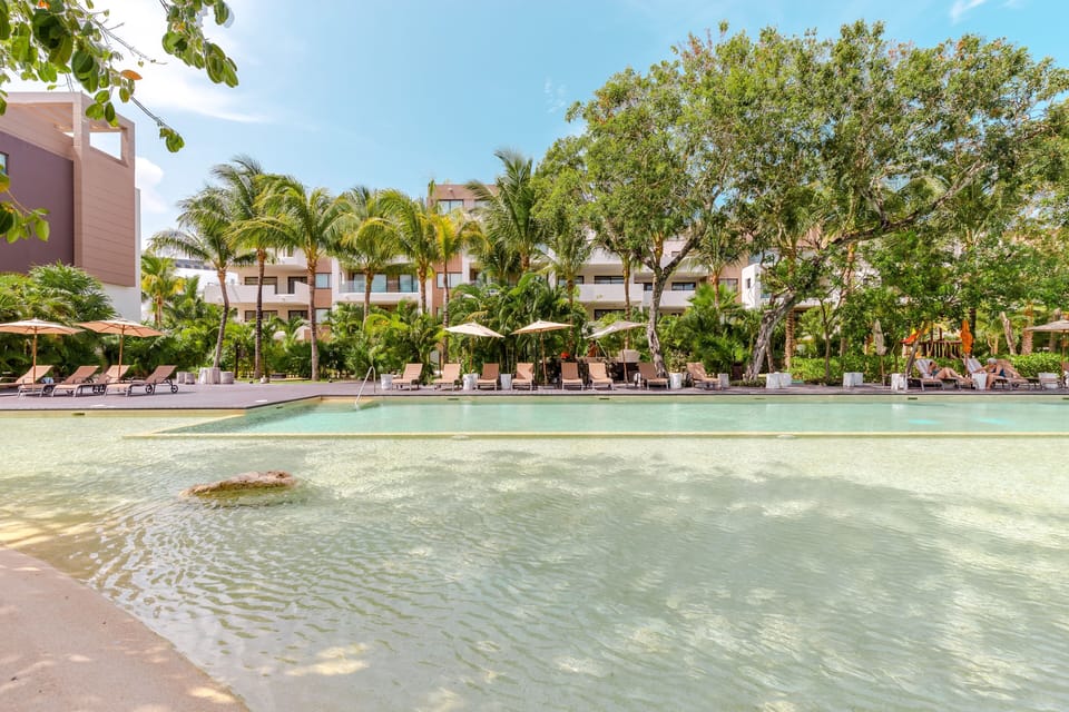 Hotel, Building, Resort, Tree, Tropical