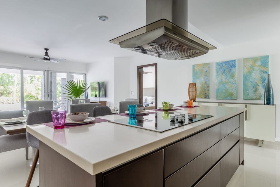 Indoors, Room, Kitchen Island, Kitchen, Furniture