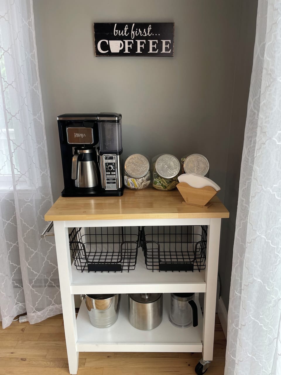 Ninja Coffee Bar (coffee and sweeteners provided)