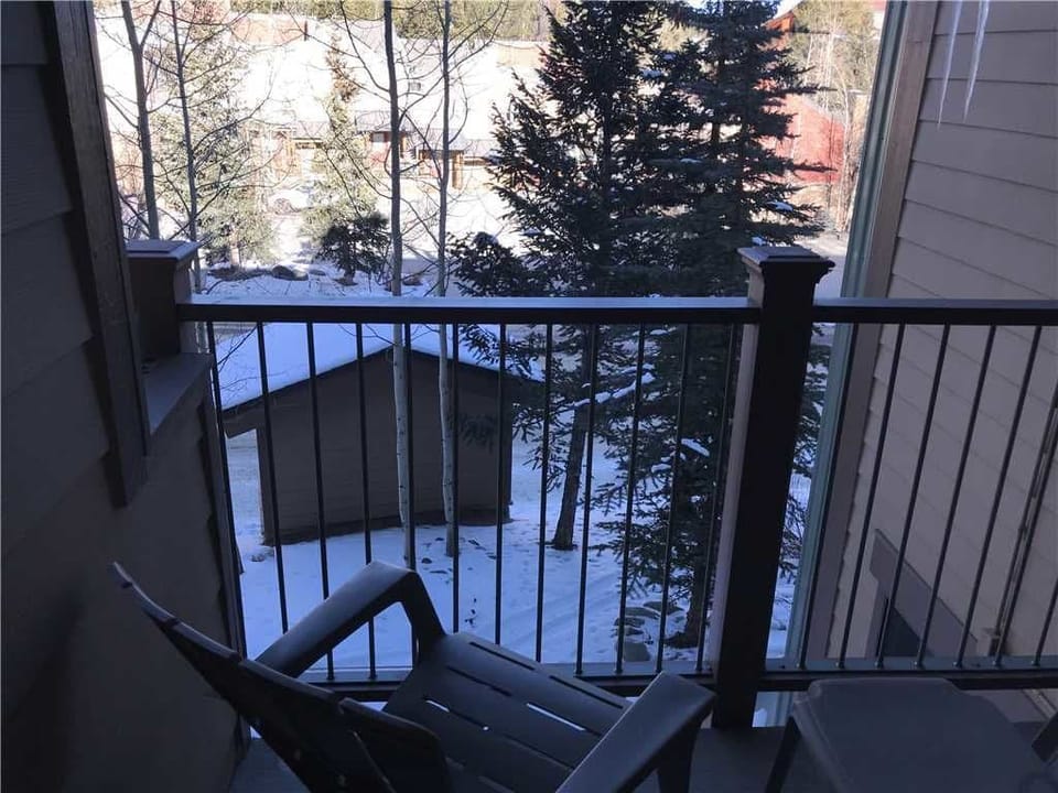 Traditional Condo | View from room