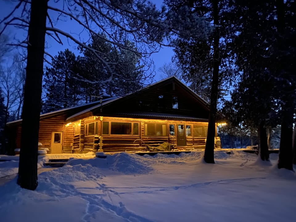 November Snow at Briar Lake Lodge Vacation Rental, Duluth MN