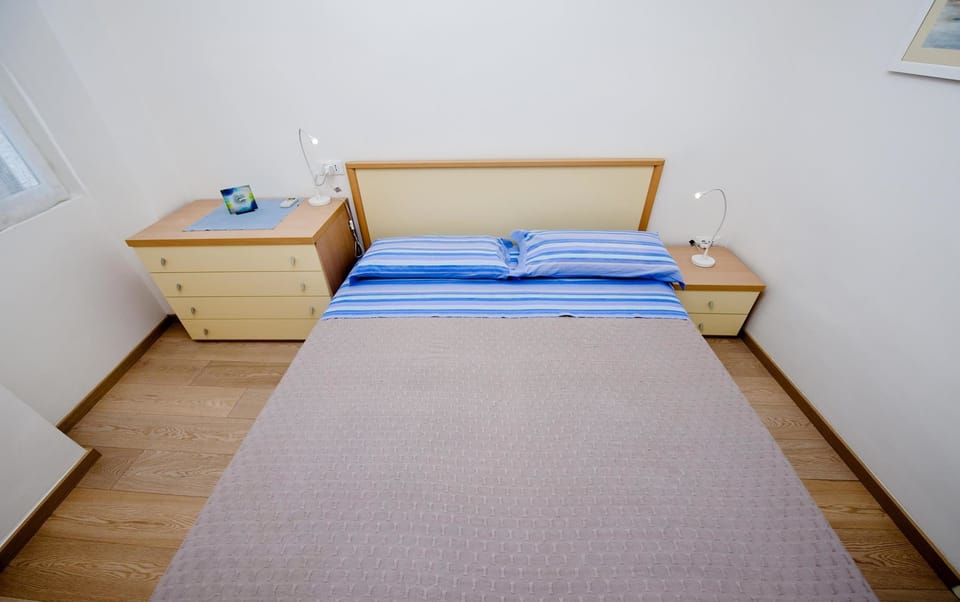 Apartment, 1 Bedroom, Sea View | 1 bedroom, free WiFi, bed sheets