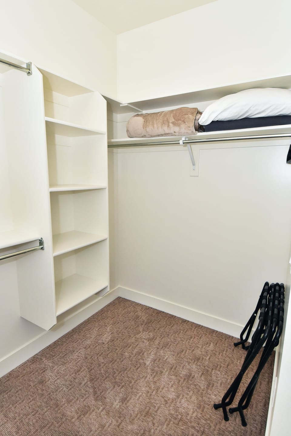 Master Bathroom  5 Piece Suite and Walk-in Closet