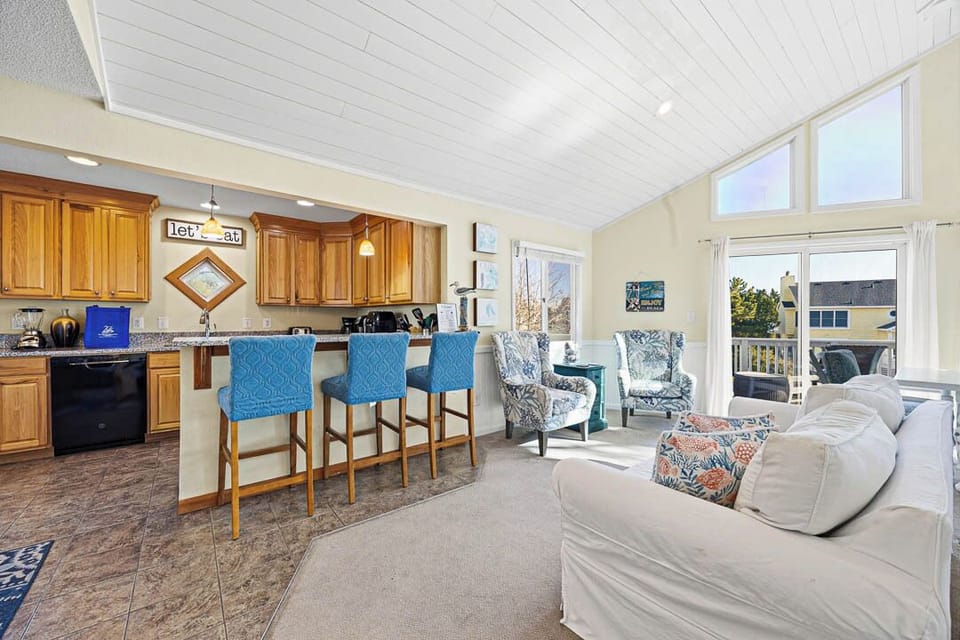 Top-Level Living Room