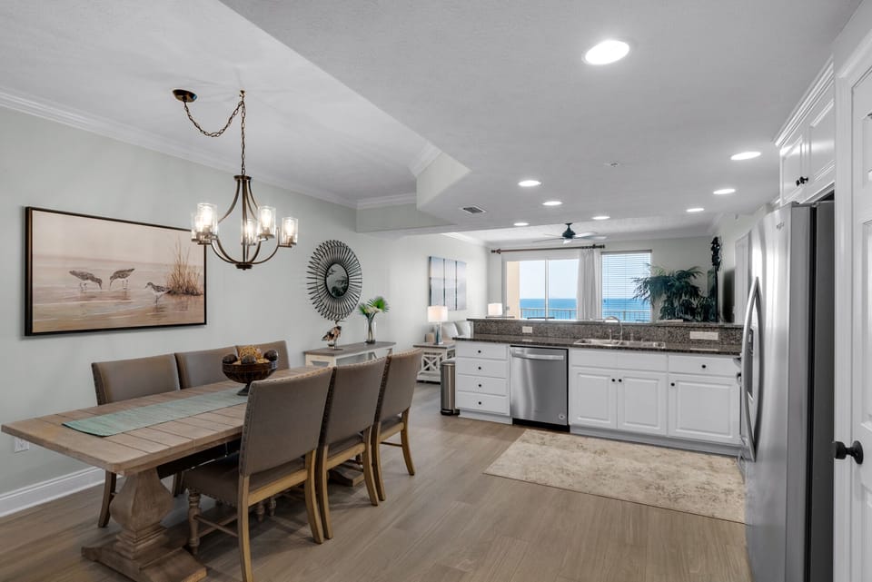Condo, Multiple Beds, Pool Access, Beach View | Private kitchen | Fridge, microwave, oven, stovetop
