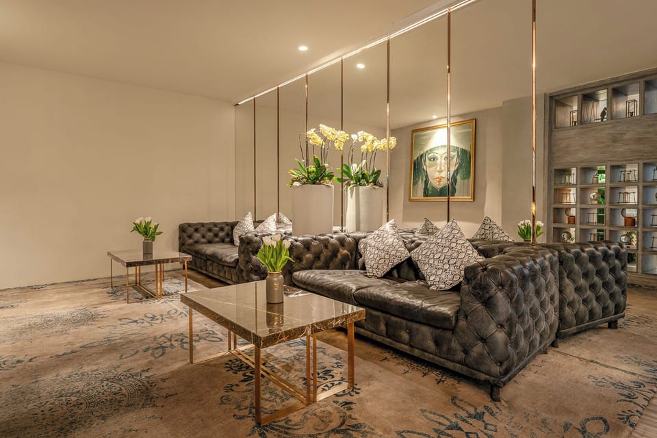 Lobby sitting area