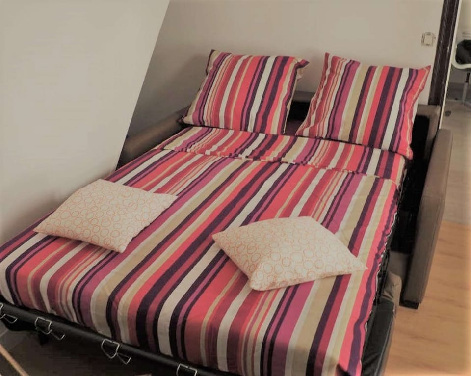 Sofa bed