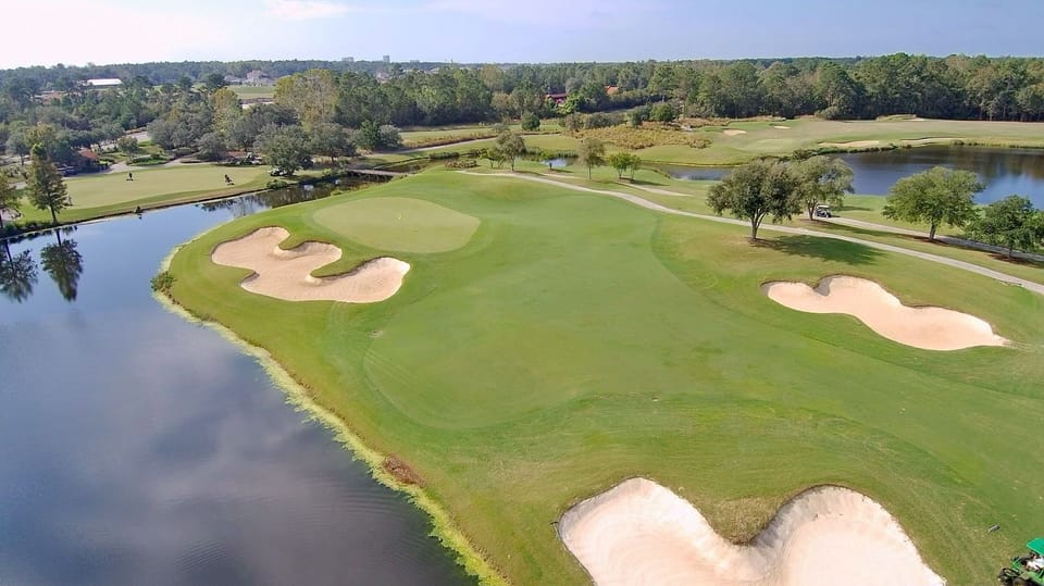 Barefoot golf course