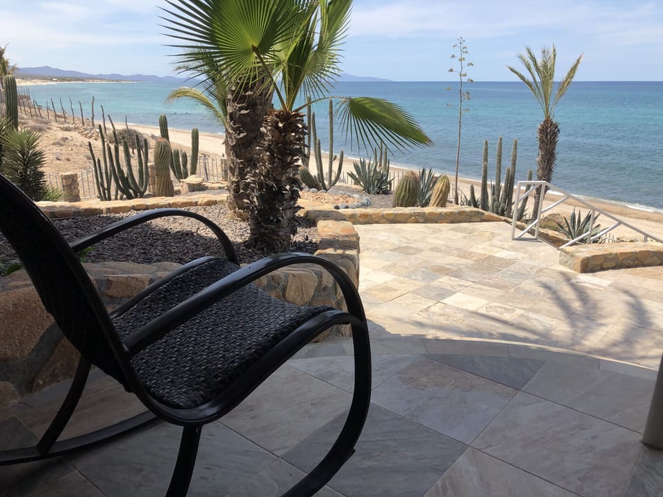 Your seat for panoramic ocean view